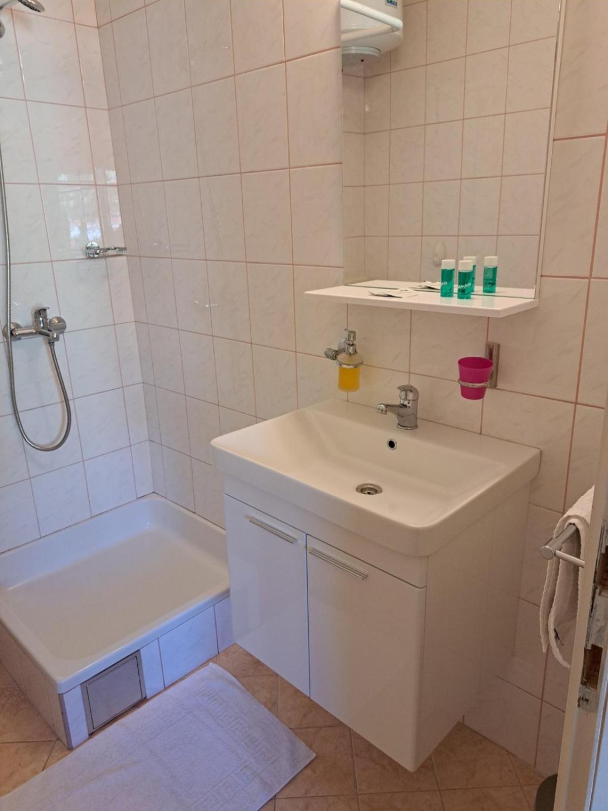 קאבטאט Guesthouse Villa Stanovic Vlaho מראה חיצוני תמונה